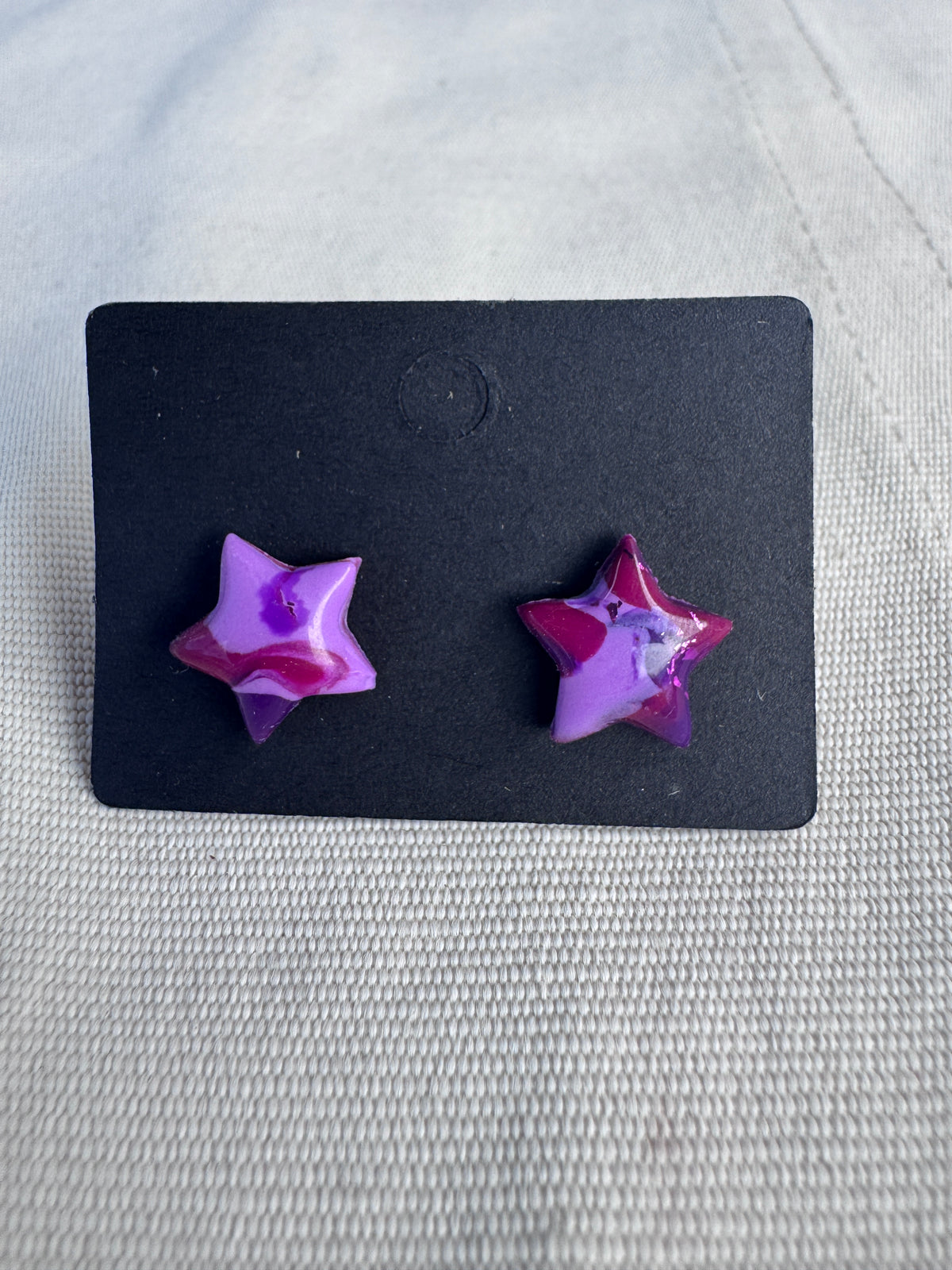 Estrella morada en varios tonos