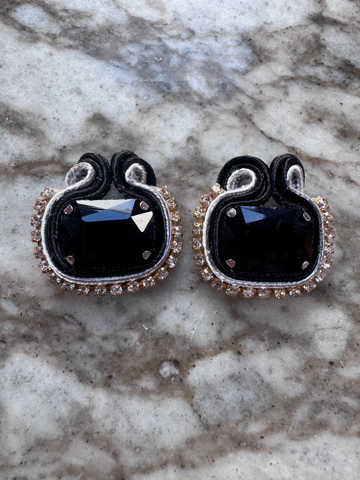 Soutache Nueche
